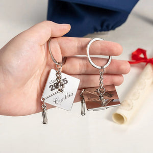 Class of 2025 Personalized Name Bachelor Cap Keychain, Bag Accessory