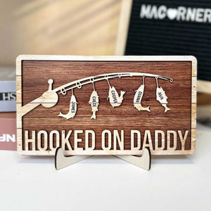 Personalized "Hooked On Papa" Wooden Plaque – 2-Layer Gift For Daddy