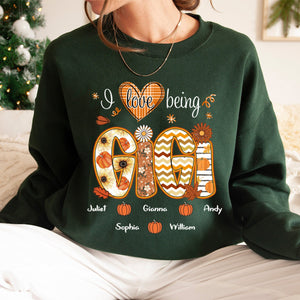 I Love Being Gigi - Personalized Sweatshirt For Grandma - Autumn Family Gifts