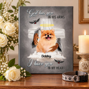 Memorial Gift - God has you in his arms, i have you in my heart Personalized Canvas