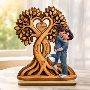 Anniversary Gift For Him & Her – Personalized "Couple Kissing Under Heart Tree"  Wooden Plaque