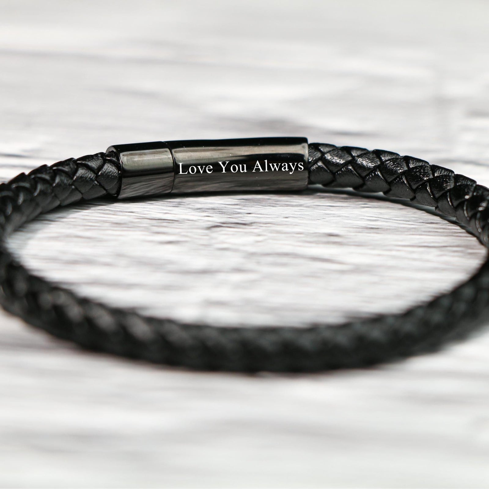 Personalized Memorial Buckle Leather Bracelet