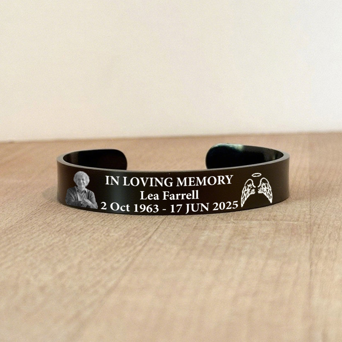 Personalized Memorial Bracelet with Custom Photo & Engraving – "In Loving Memory" Gift