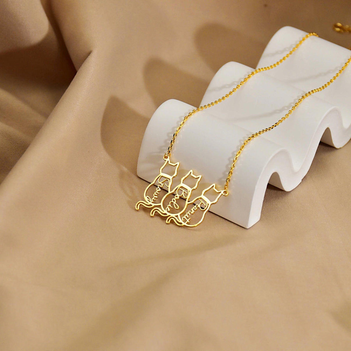 Personalized Cat Name Necklace Gifts For Cat Lovers