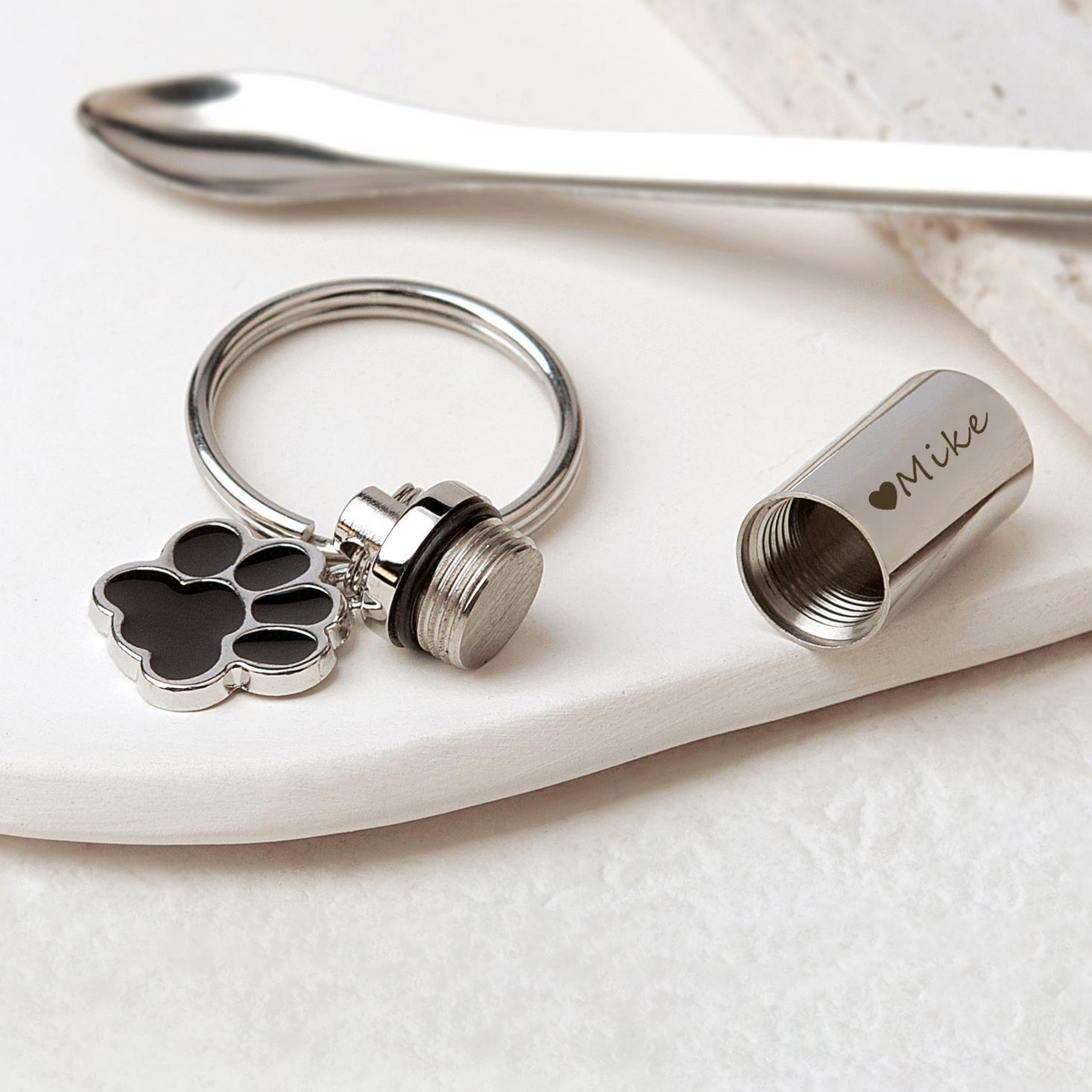 Personalized Pet Memorial Dog Paw Pet Urns Keychain